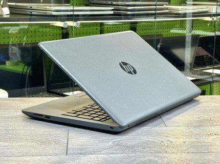 HP 250 G7 12
